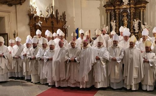 Zgromadzenie kontynentalne Synodu: Pragniemy razem pielgrzymować drogami Europy, aby głosić radość Ewangelii