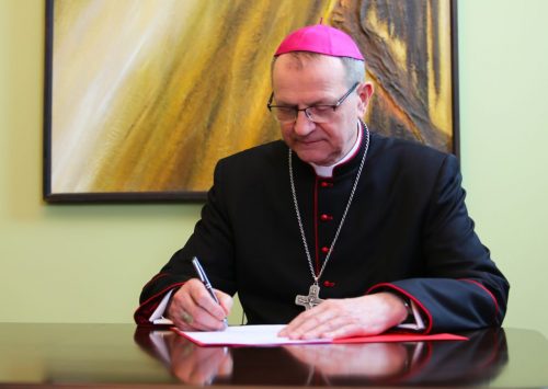 Przewodniczący Episkopatu pogratulował bp. Arturowi Ważnemu z okazji ingresu